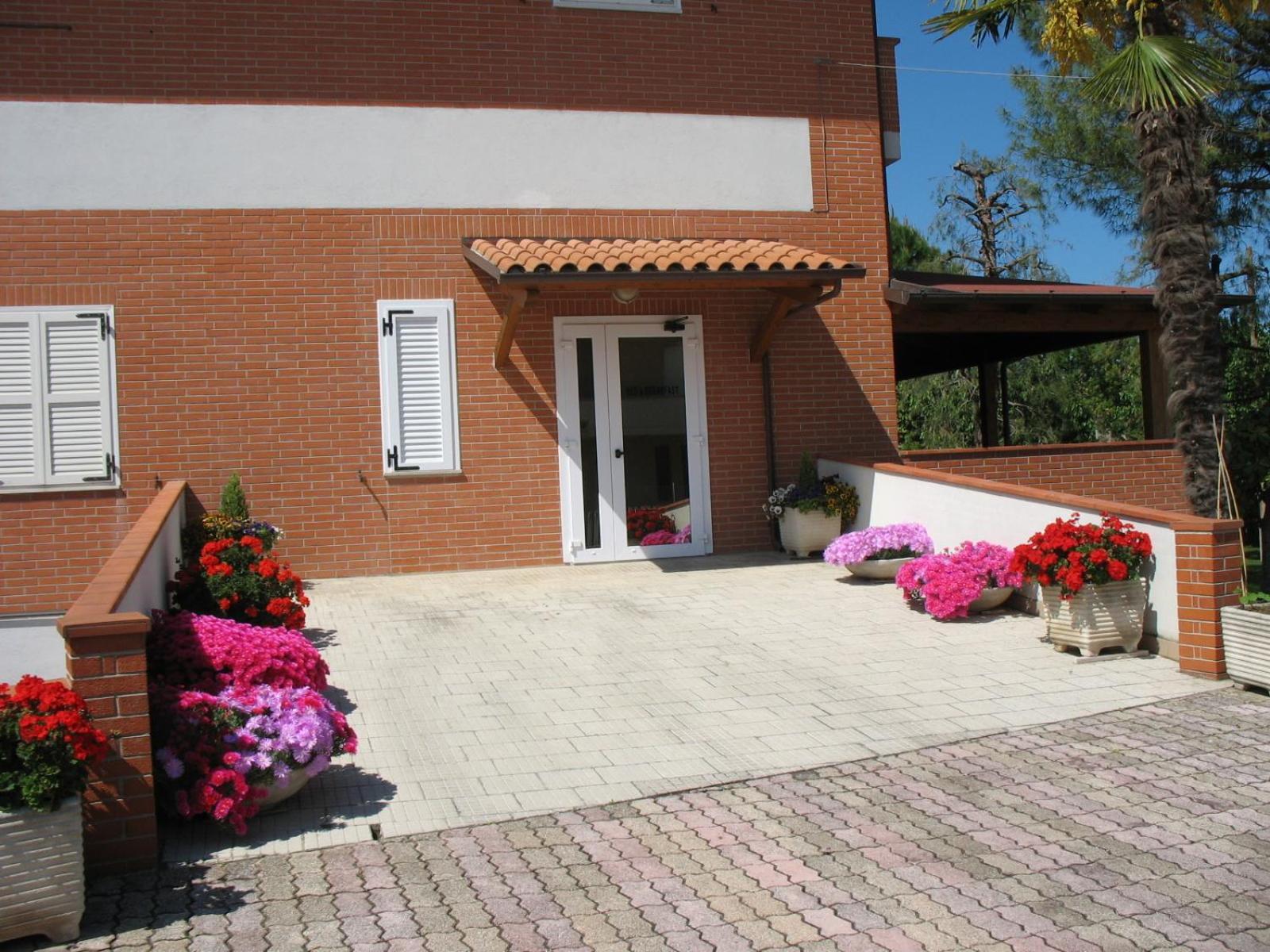 Bed & Breakfast Bompadre Civitanova Marche Exterior photo